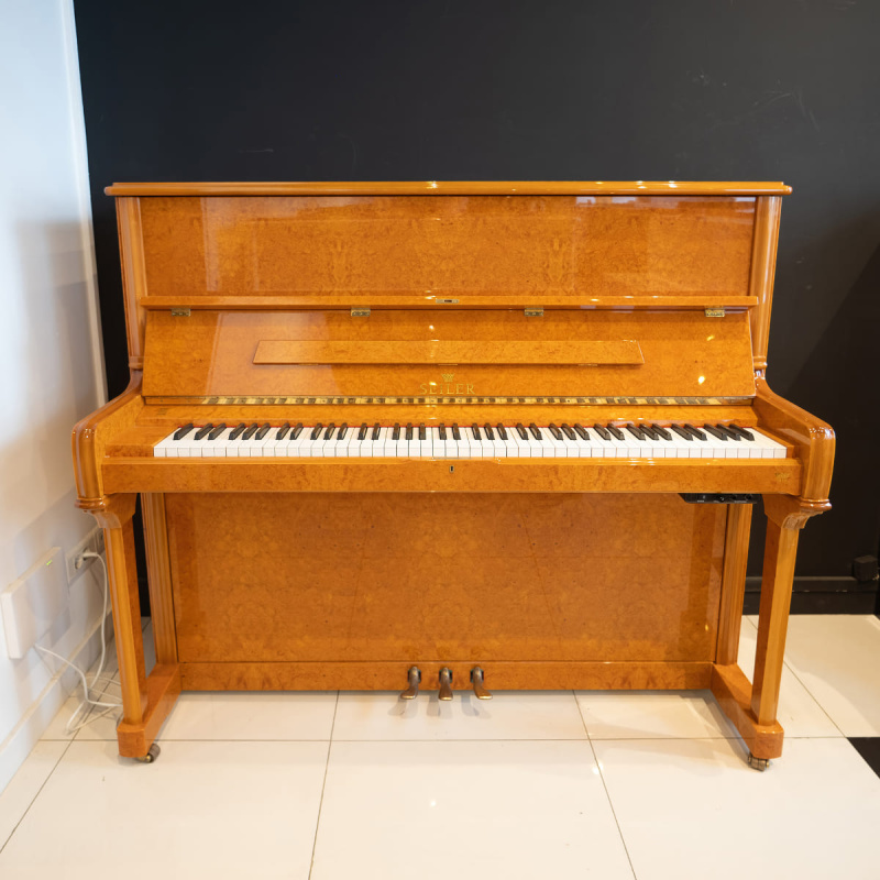 Пианино Seiler 132 Konzert SMR (BU) корень ореха,полированное, система бесшумной игры Duo Vox System