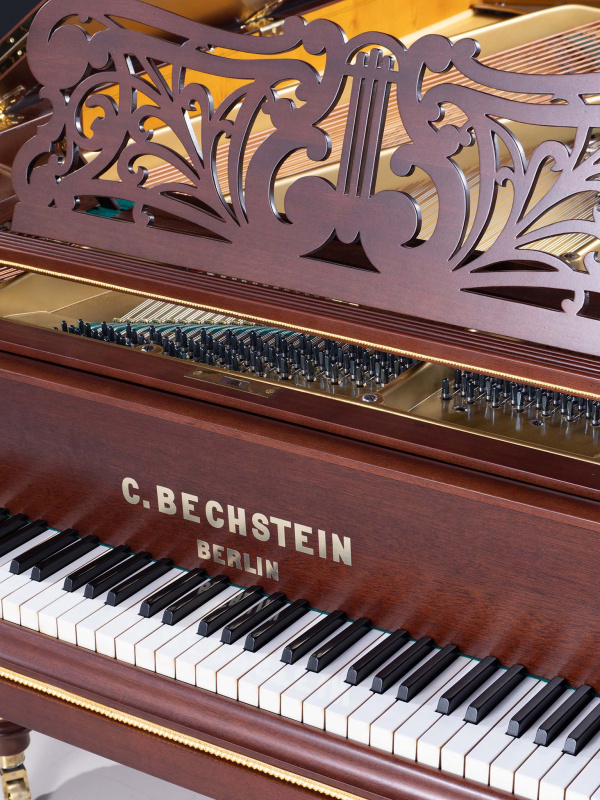 Рояль C. Bechstein мод. 220 1882 г. (BU) макоре, сатинированный с позолотой