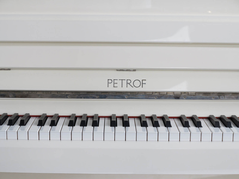 Пианино Petrof Middle P 118 S1 (BU) белое, полированное