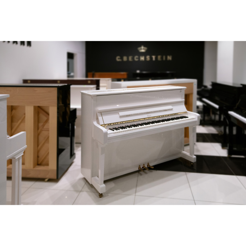 Пианино Boston UP-118E PE (BU) белое, полированное (181310, 2017 г.в.) Пианино Boston UP-118E PE (BU) белое, полированное (181310, 2017 г.в.)