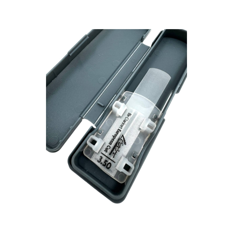 Трость для кларнета Legere European Cut №3,5 Bb пластиковая