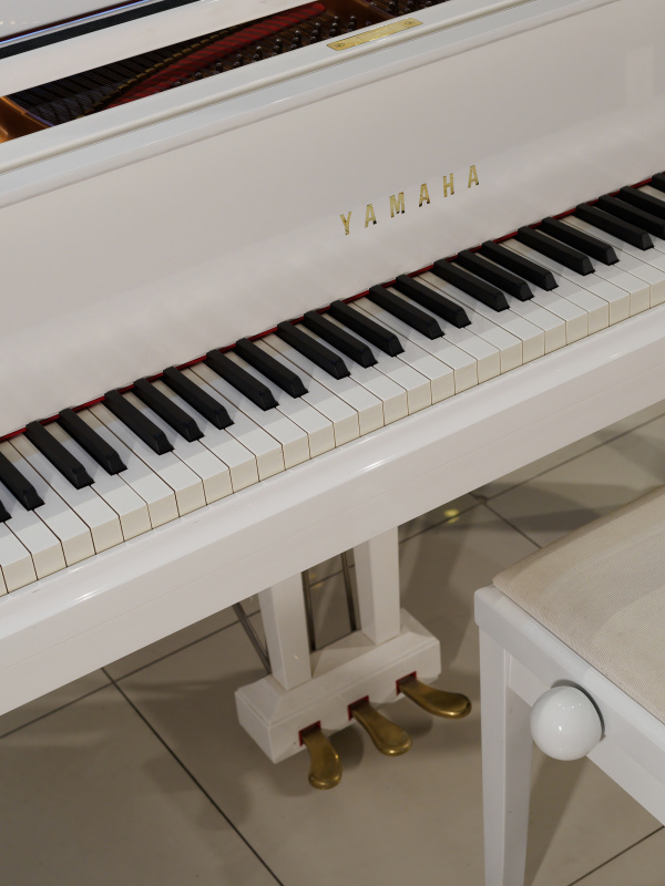 Рояль Yamaha C7X (BU) белый, полированный