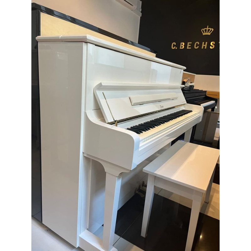 Пианино Boston UP-118E PE (BU) белое, полированное (181310, 2017 г.в.) Пианино Boston UP-118E PE (BU) белое, полированное (181310, 2017 г.в.)