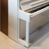 Пианино Schimmel Classic C120 Tradition (BU) белое, полированное, цифровая система PianoDisc.
