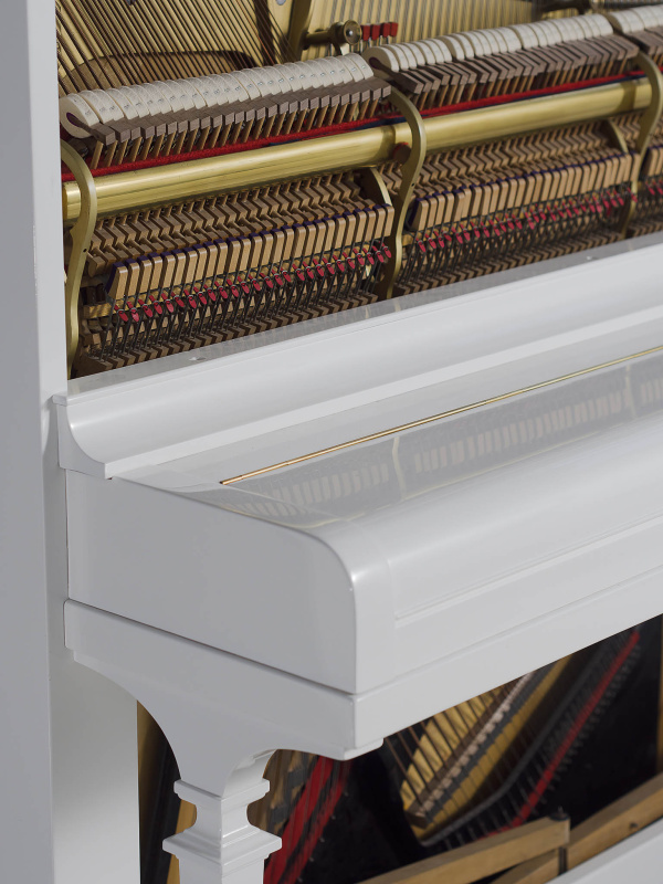 Пианино Steinway & Sons K 132 (BU) белое, полированное