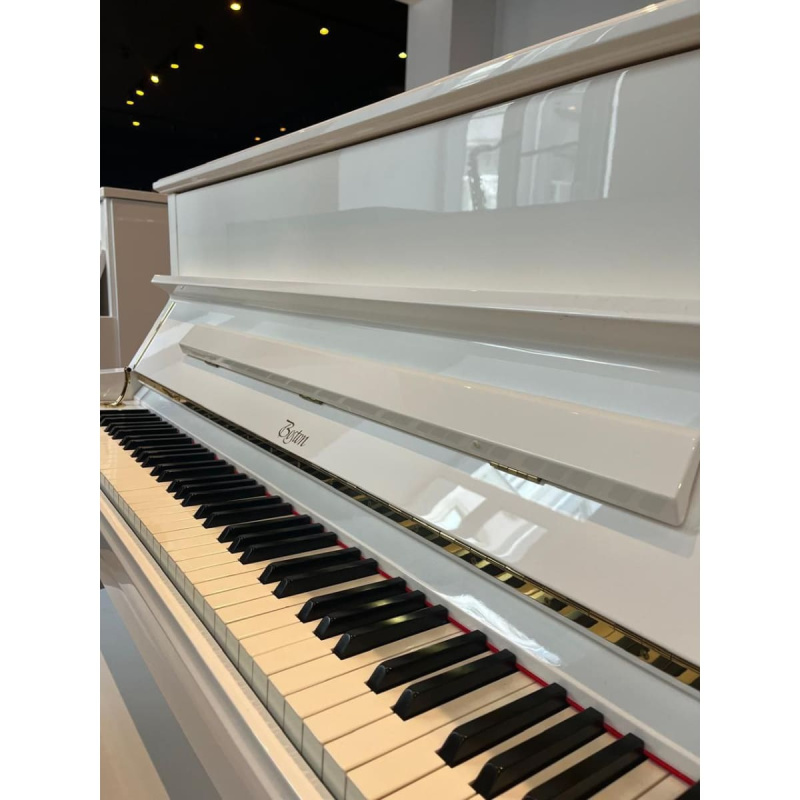 Пианино Boston UP-118E PE (BU) белое, полированное (181310, 2017 г.в.) Пианино Boston UP-118E PE (BU) белое, полированное (181310, 2017 г.в.)