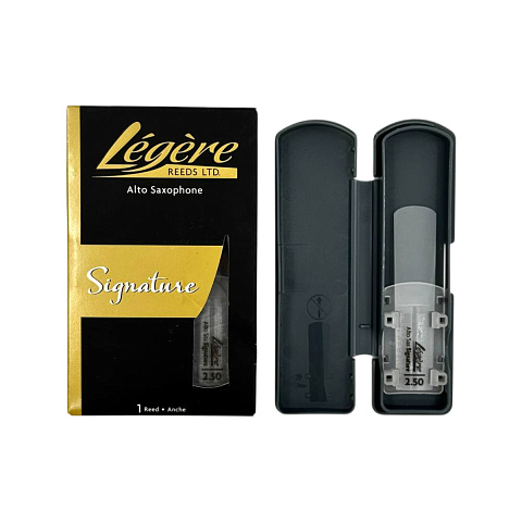Трость для альт саксофона Legere Signature Series №2,5 пластиковая