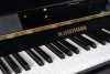 Пианино W. Hoffmann Vision V 112 2012 г.(BU) черное, полированное