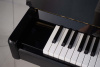 Пианино W. Hoffmann Vision V 112 2012 г.(BU) черное, полированное