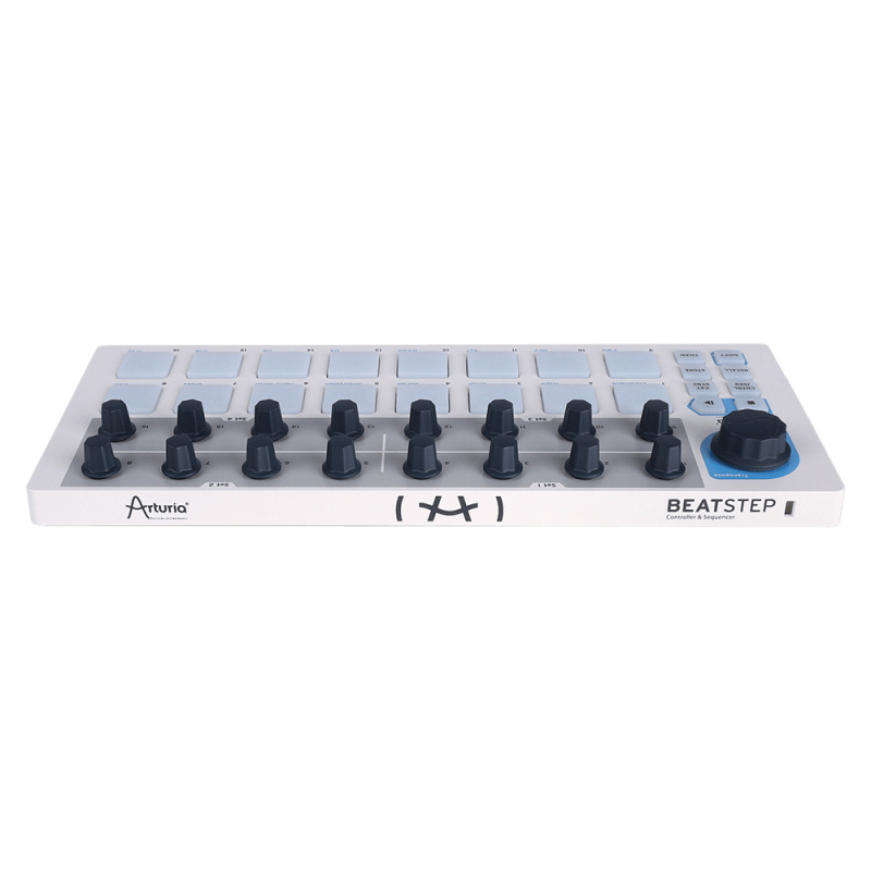 MIDI-контроллер Arturia BeatStep